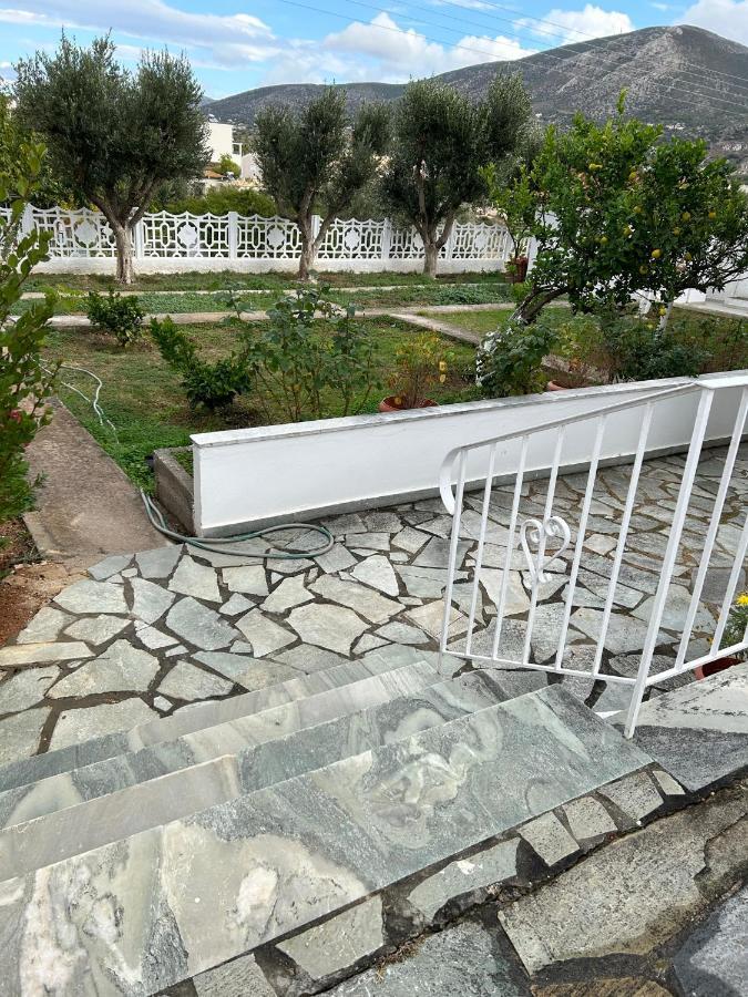 Agapis Residence Kalivia Thorikou Exterior photo